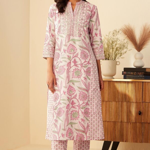 Rosheen Farhat Sanganeri Kurta