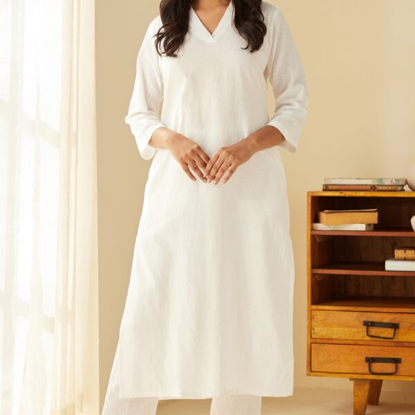 Roza Seher White Kurta