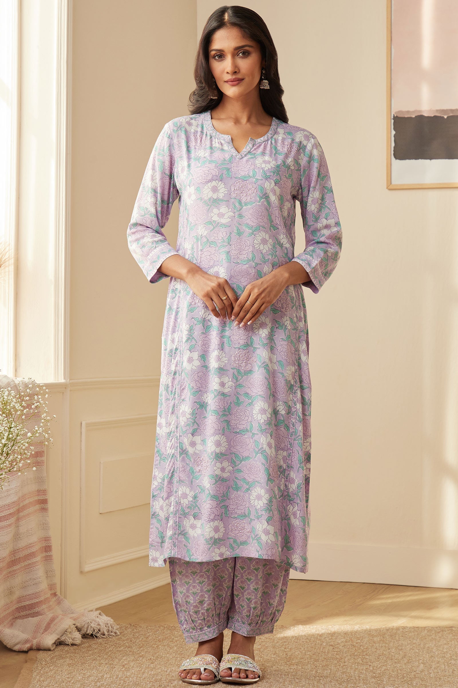 3_179_717.jpg Rosheen Nida Sanganeri Kurta - Image 1