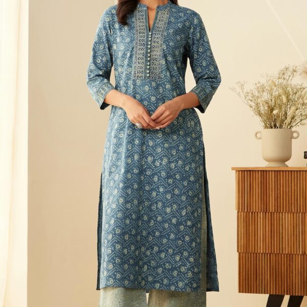 Sehra Rabani Akola Kurta