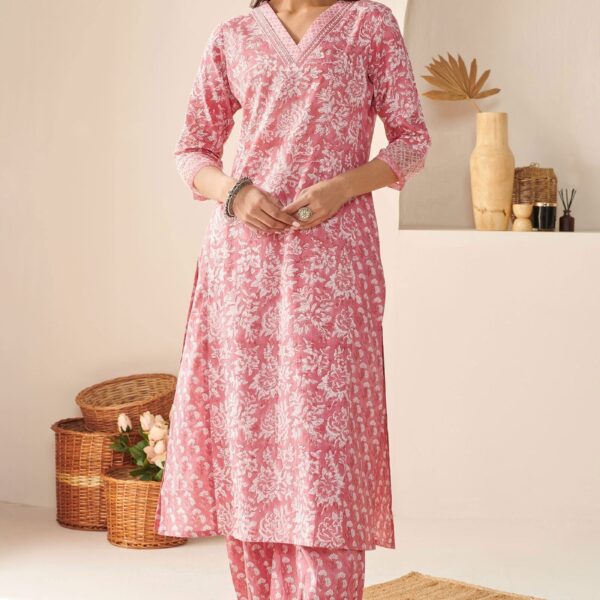 Nasrine Aafiya Sanganeri Kurta