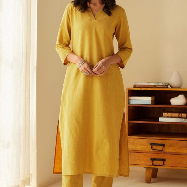 Roza Seher Mustard Kurta