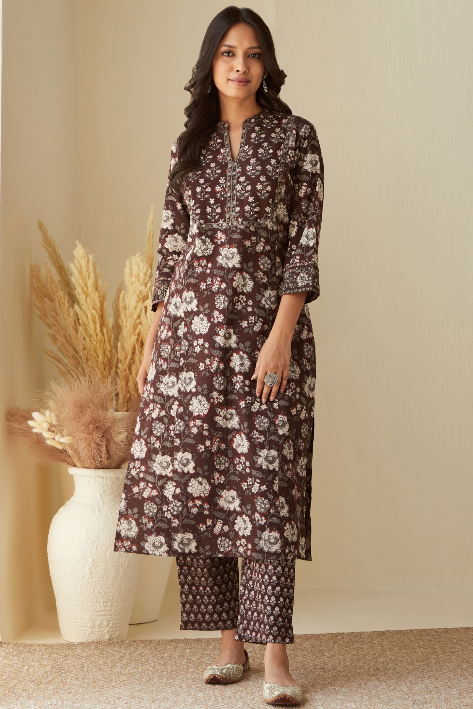 3_180_308.jpg Sehra Farheen Bagru Kurta - Image 1