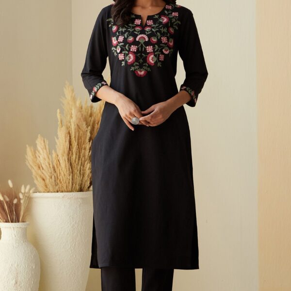 Rosheen Nazneen Kurta
