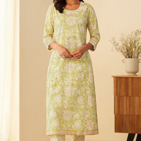 Gauhar Layla Kurta