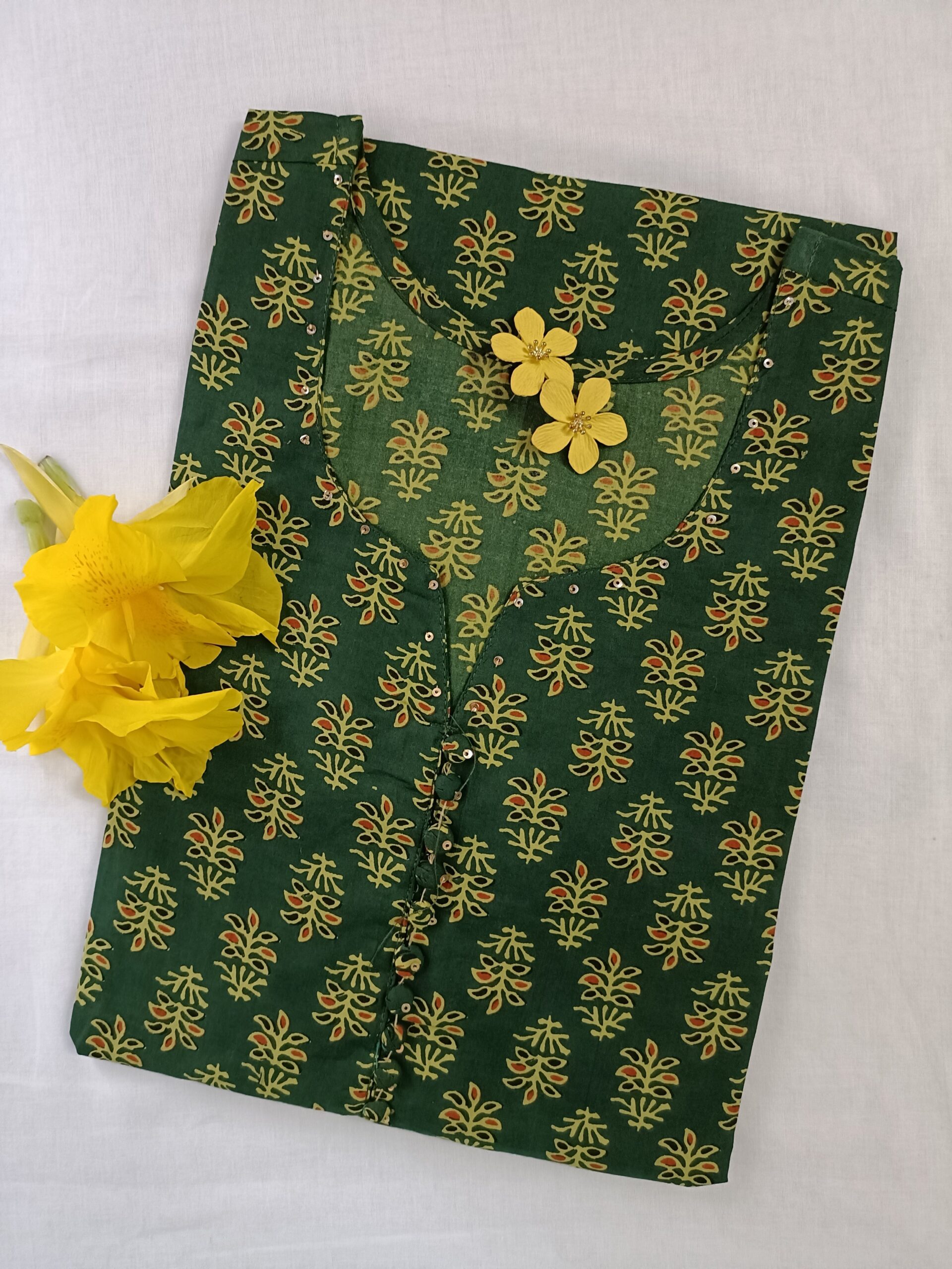 IMG20230707162839-scaled-1.jpg "Qurbat" Green Bagru Hand Block Printed Cotton Kurta - S - Image 1