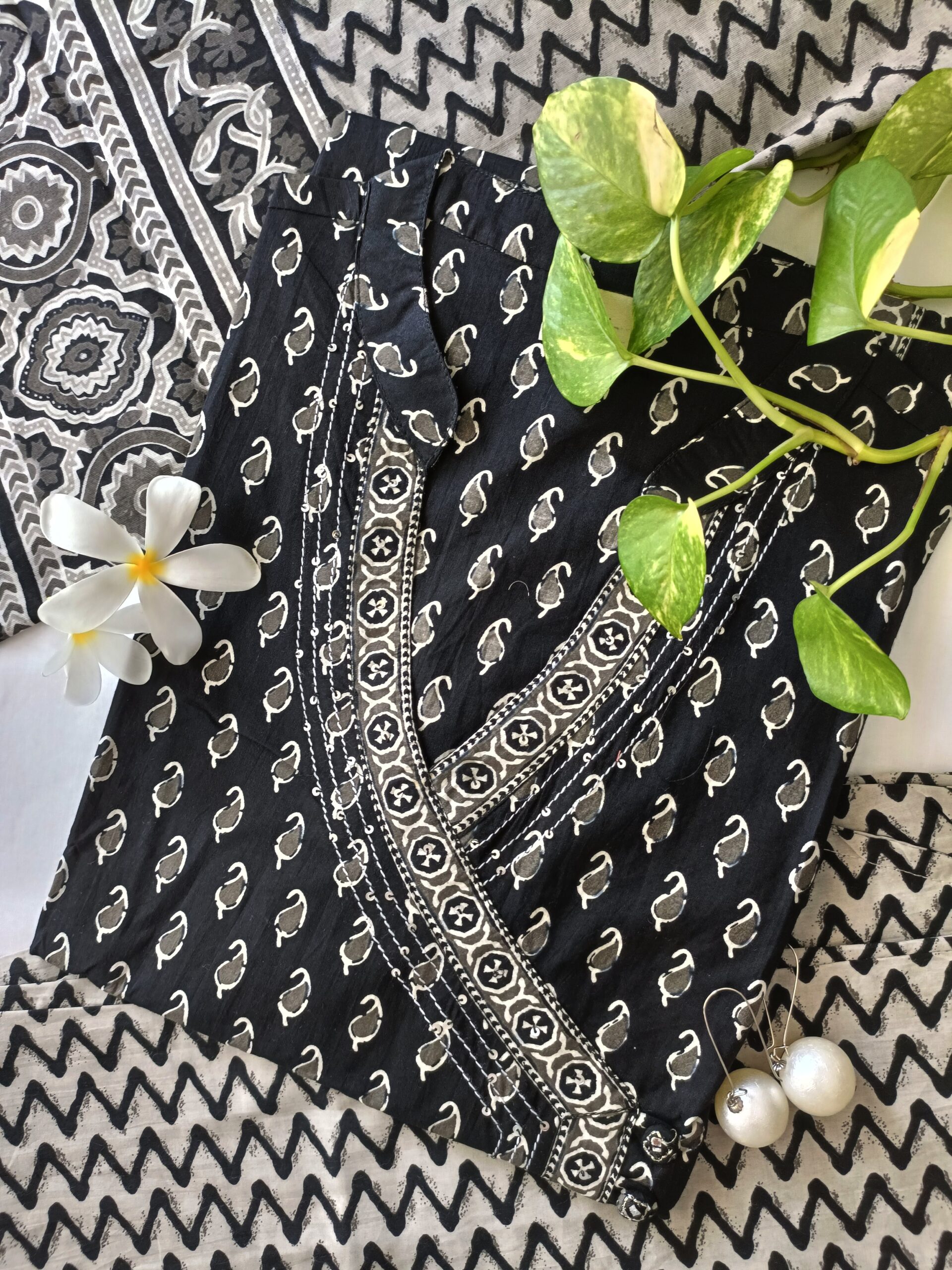 IMG20230804120922-scaled-1.jpg Black Bagru Hand Block Pritned Angrakha Kurta Set(3pc) - Image 1
