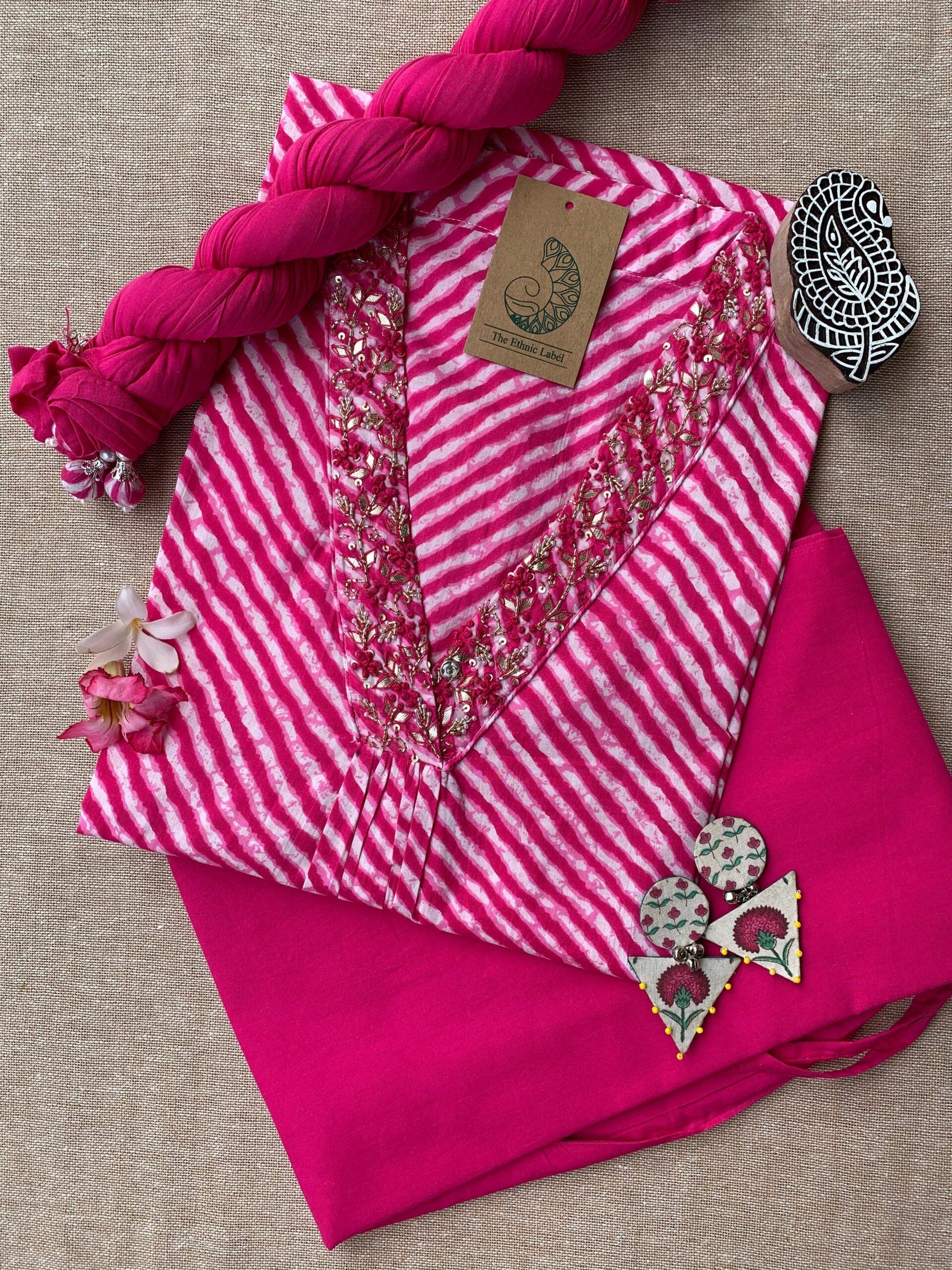 IMG_3660-scaled-1.jpg Rani Lehriya Cotton Kurta Set(3pc) - Image 1