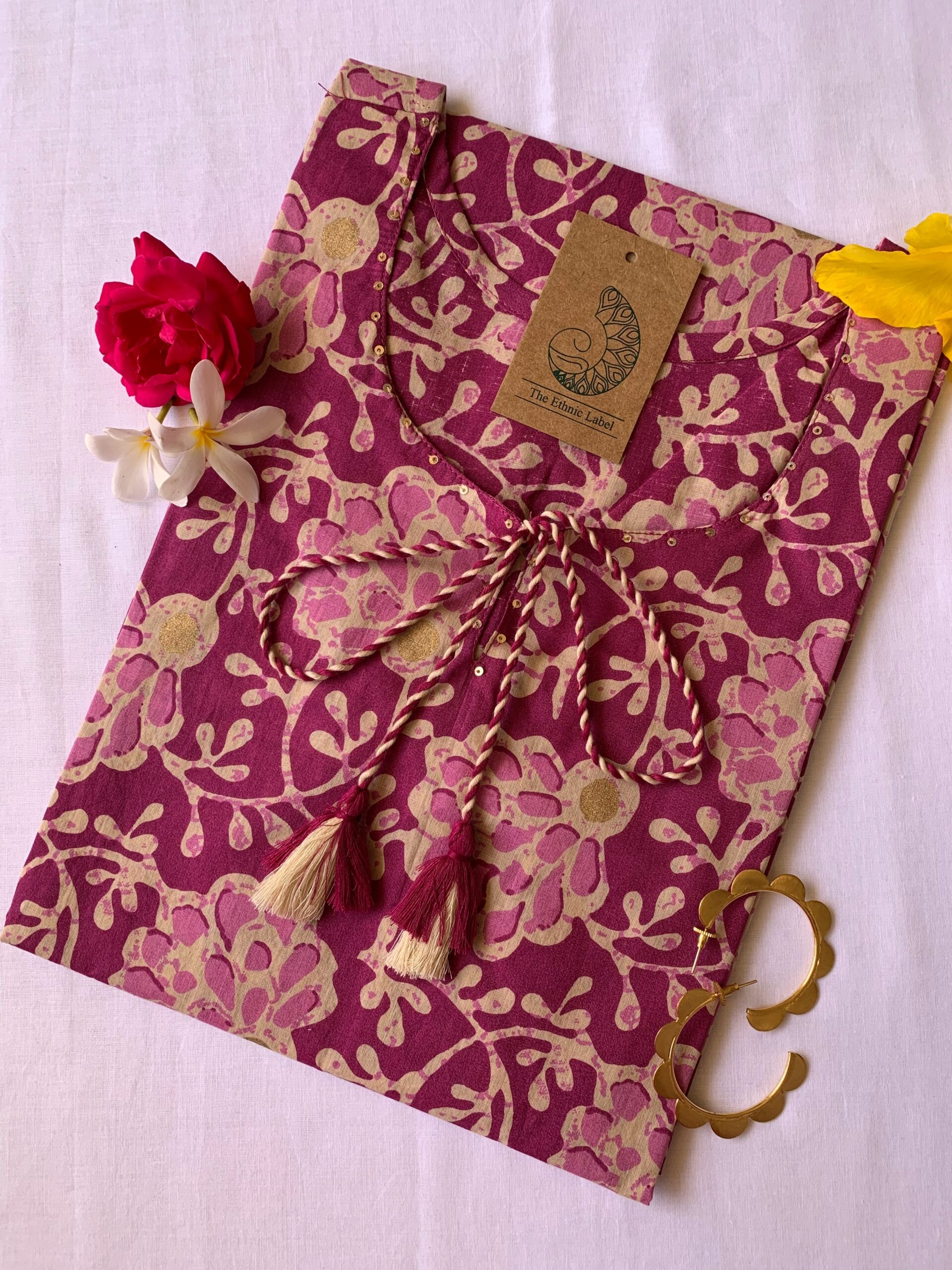 IMG_4038-scaled-1.jpg "Amaranthus" Embellish Floral Tassel Cotton Kurta - Image 1