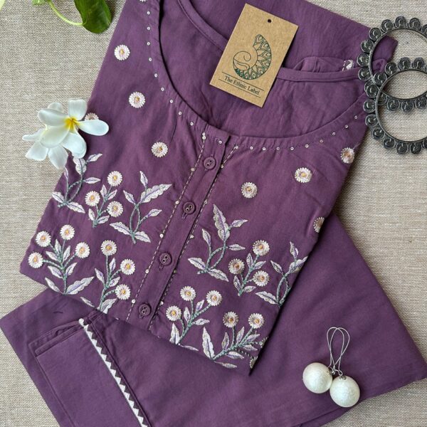 "Lamhe" Embroidered Cotton Kurta Set(2pc)