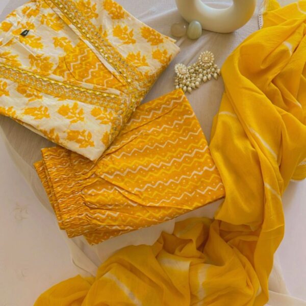 Aam Ras Premium Cotton Suit Set