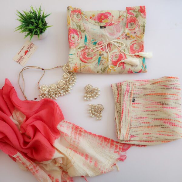 Fancy Pink Malai Grey Suit