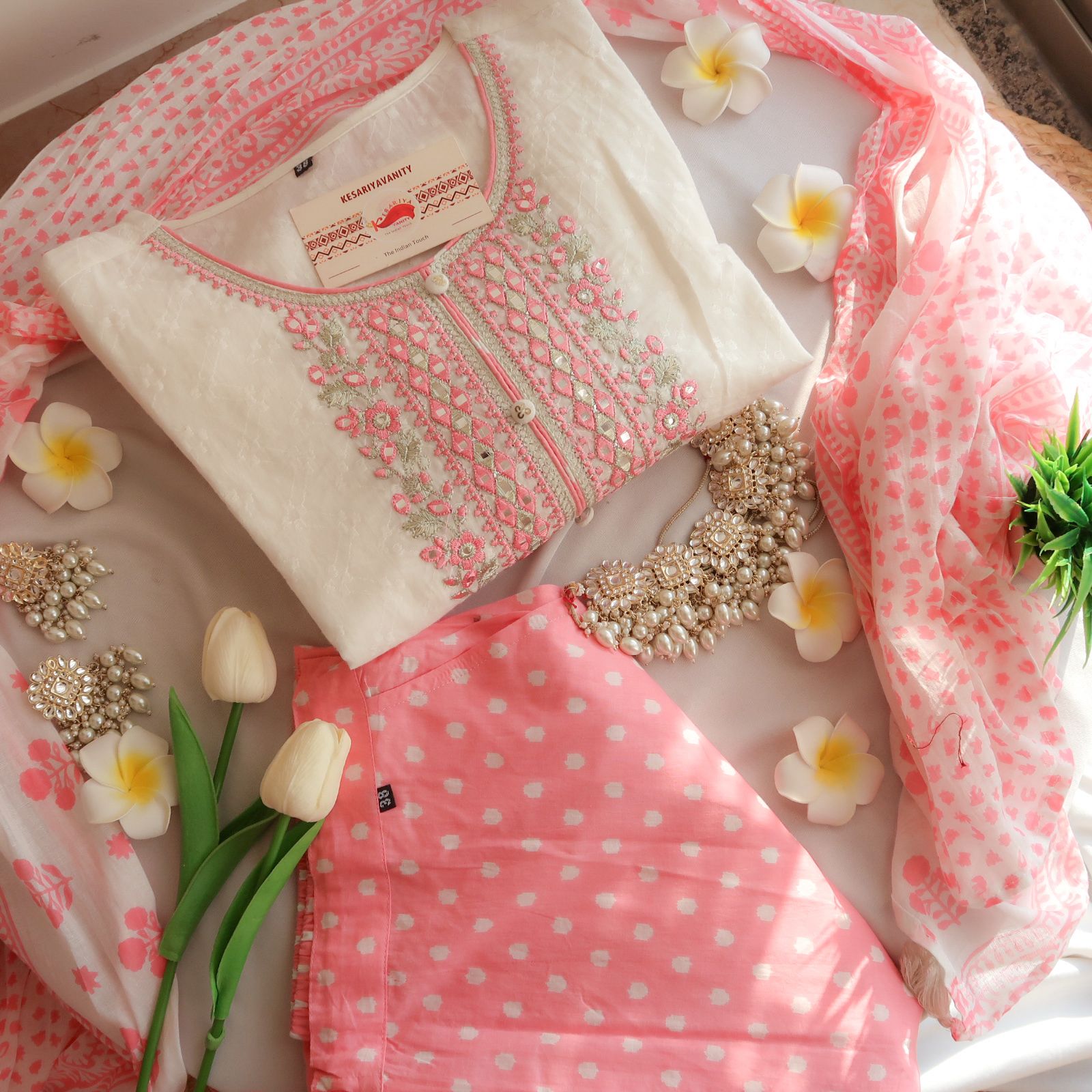 WhatsAppImage2024-01-24at16.33.43_7c2fbf69_1e786a79-86e5-494d-af6e-8b916771c0e5.jpg Mirror Blushing Bloom Suit Set - Image 1