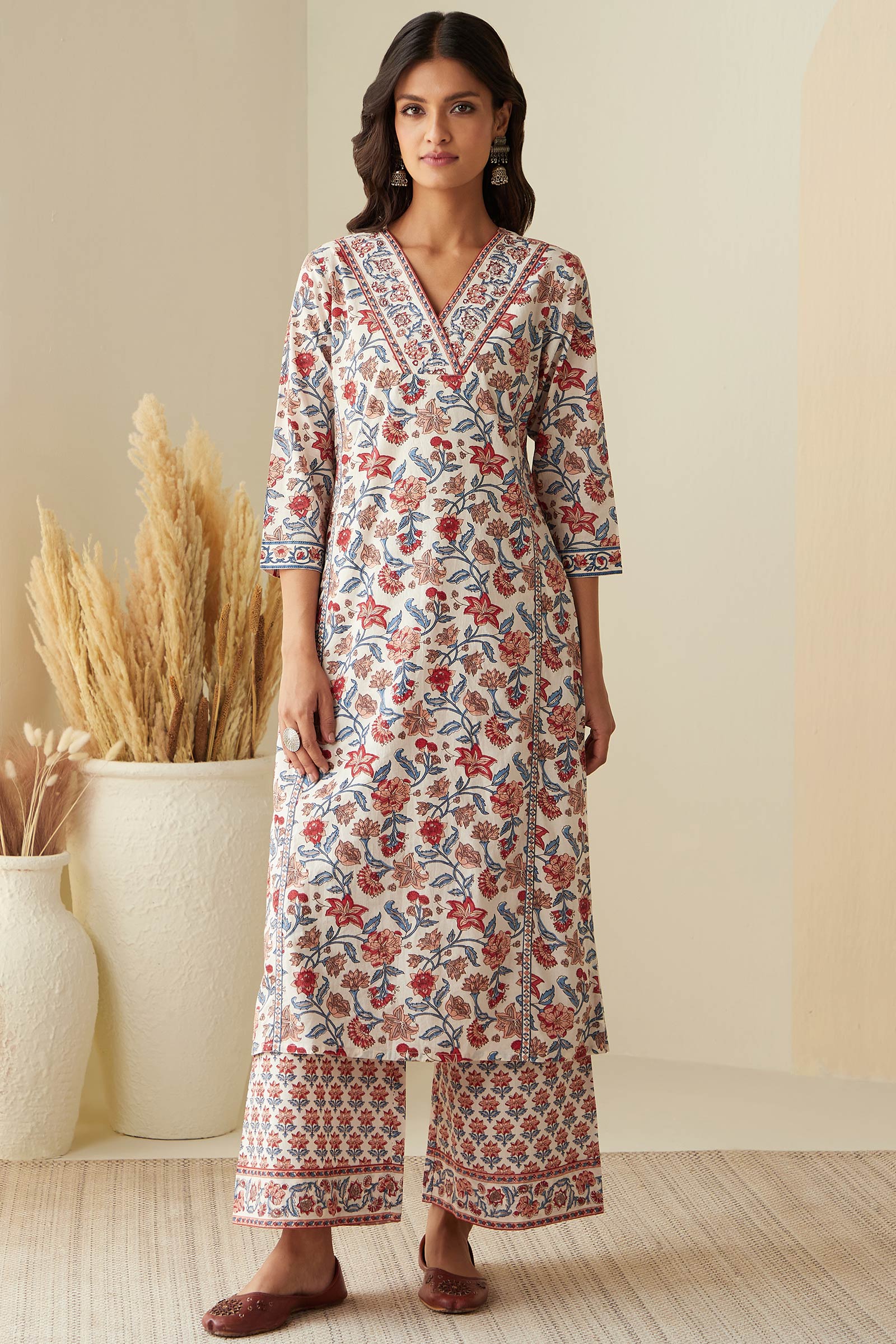 fgmk24-153_1.jpg Rosheen Rumi Sanganeri Kurta - Image 1